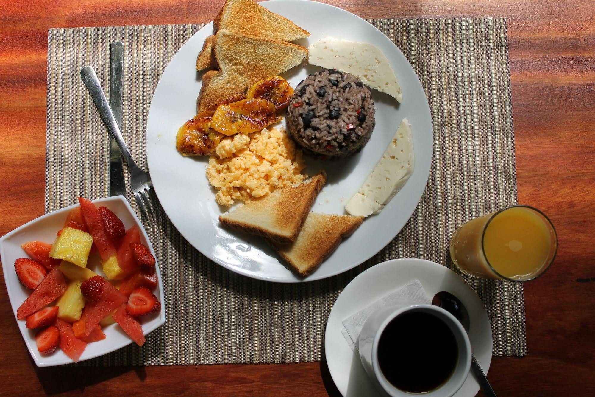 Hotel Bosque Verde Lodge Monteverde Zewnętrze zdjęcie